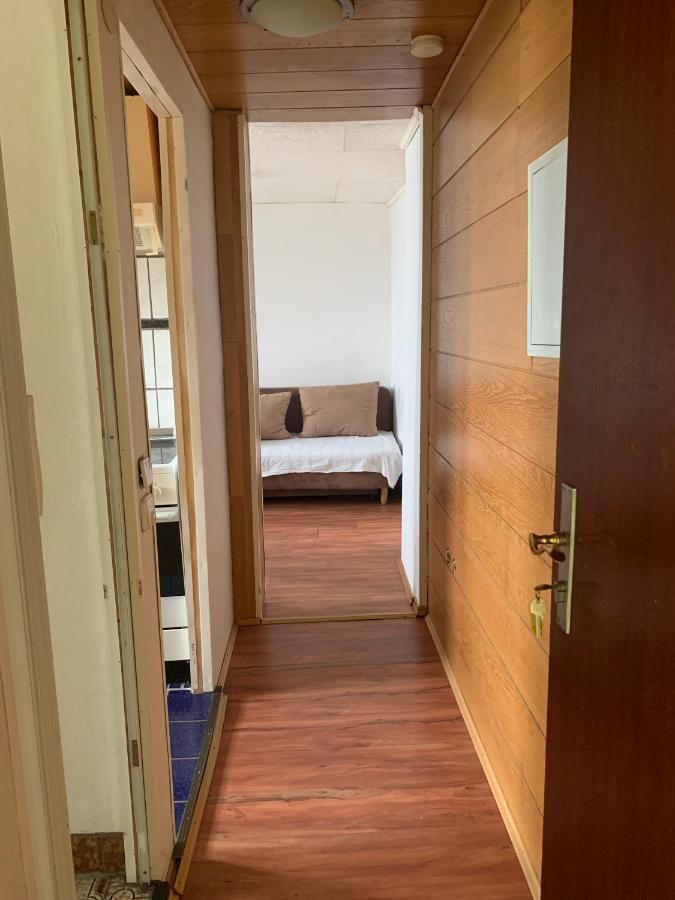 Dachgeschoss Hof Apartment Krefeld Bagian luar foto